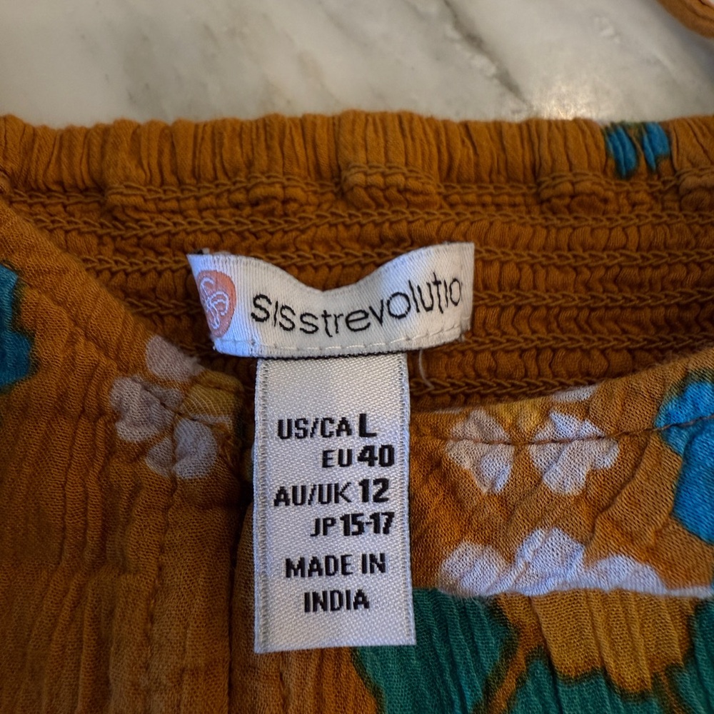 Floral Button-Up Camisole in Orange - Picture 4 of 4